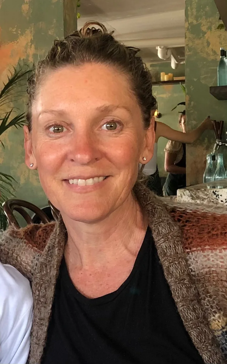 Portrait of Andria, counsellor and somatic practitioner
